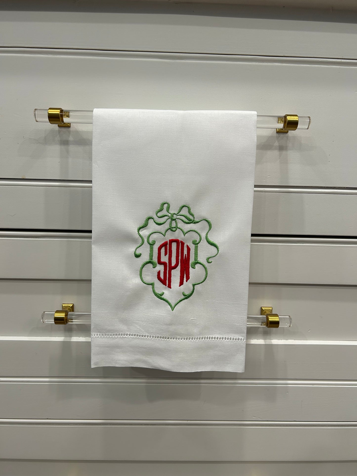 Put a Bow on It Hand Towel